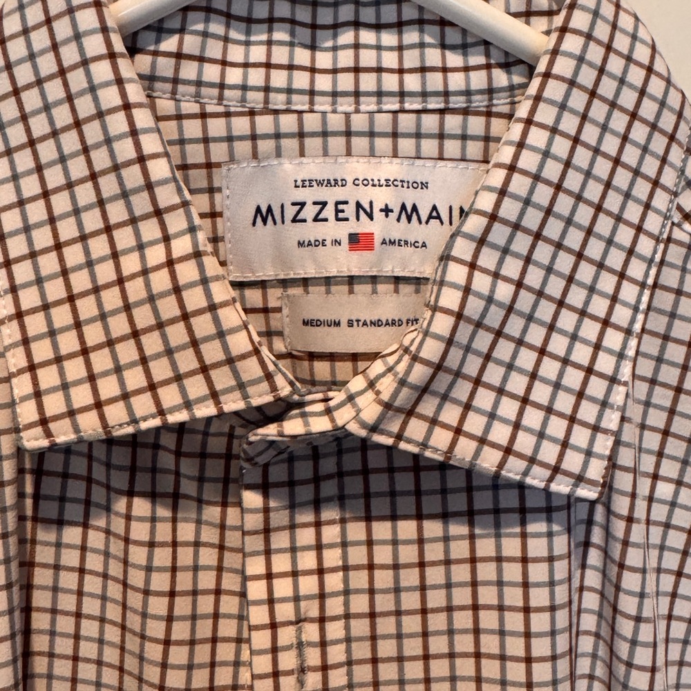 Mizzen+Main Brown Casual Button Down Shirt with Classic Collar